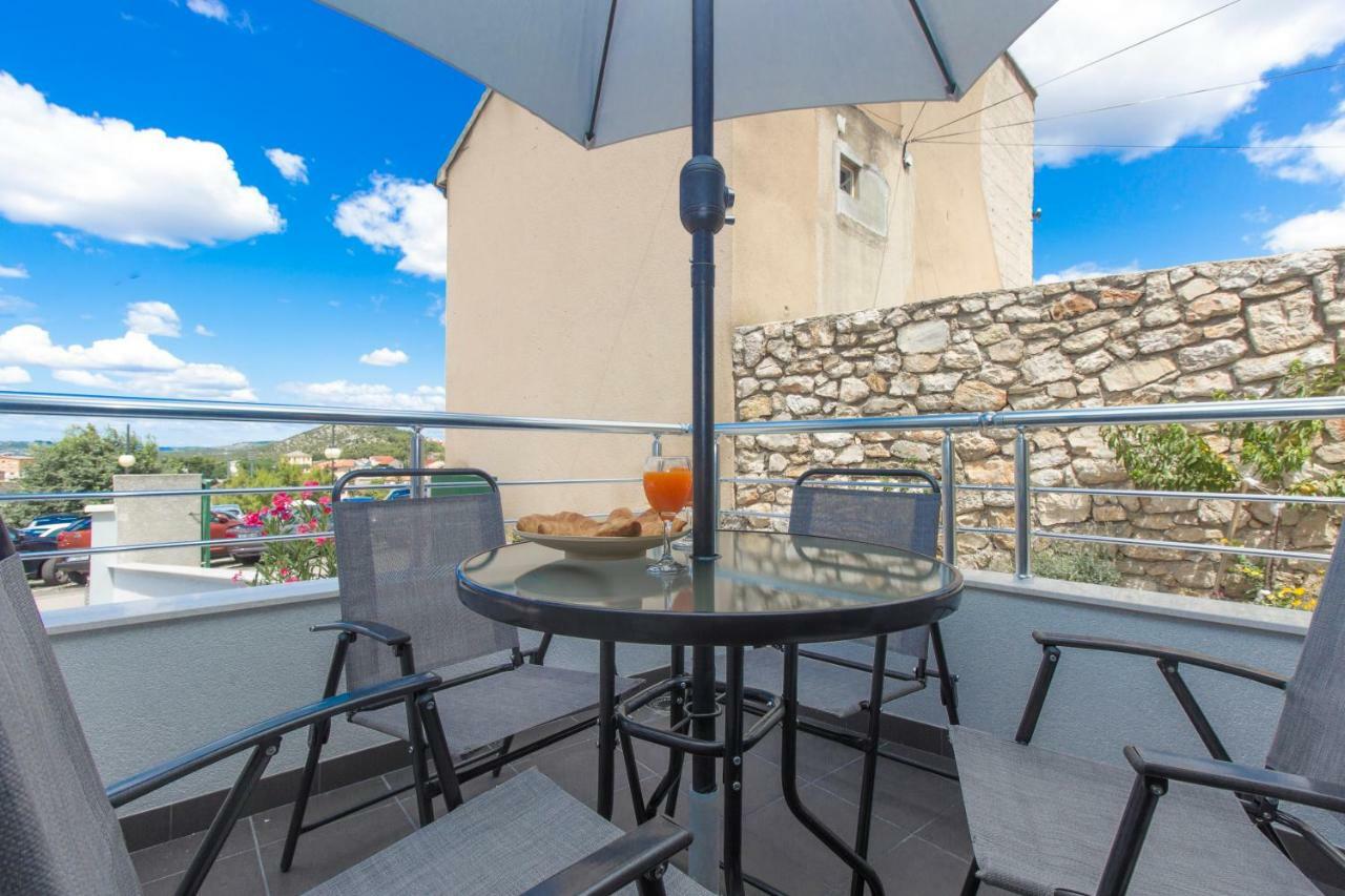 Apartmani Bedem شيبينيك المظهر الخارجي الصورة